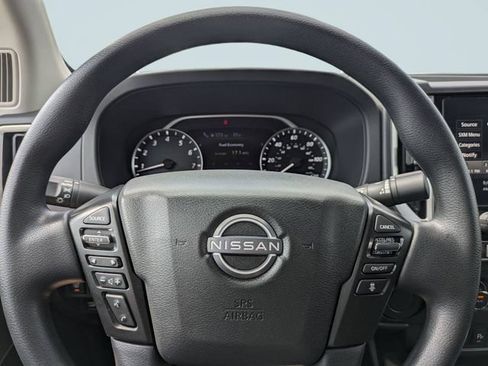 Used 2025 Nissan Frontier SV RWD image 26