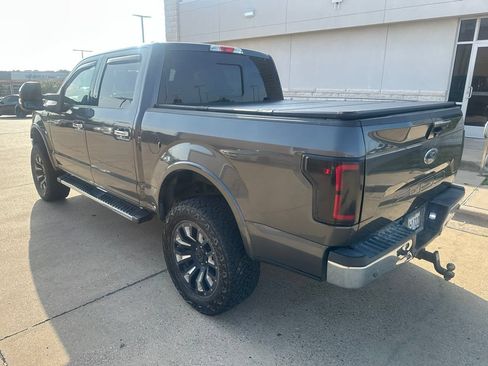 Used 2018 Ford F150 Lariat RWD image 9