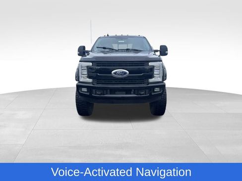 Used 2019 Ford F250 Lariat w/ FX4 Off-Road Package image 10