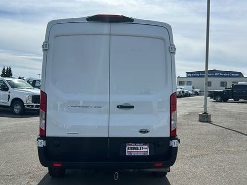 Certified 2023 Ford Transit 250 Medium Roof image 4