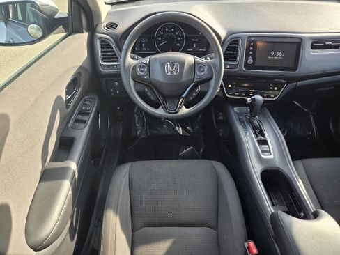 Used 2019 Honda HR-V EX image 11