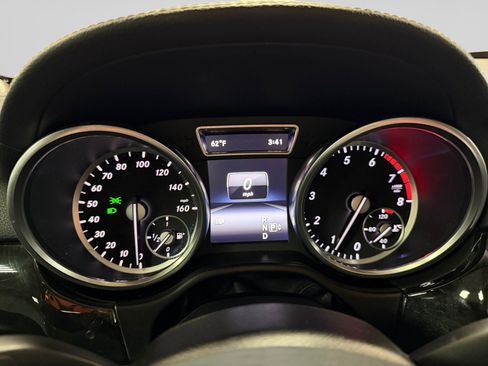 Used 2016 Mercedes-Benz GL 550 4MATIC image 20