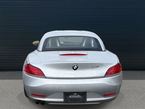 Used 2014 BMW Z4 sDrive28i image 6