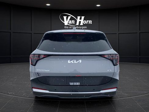 New 2026 Kia Sportage S image 13