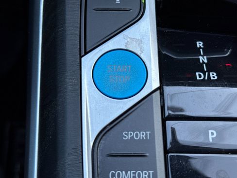 Used 2024 BMW i4 eDrive35 w/ Premium Package image 22