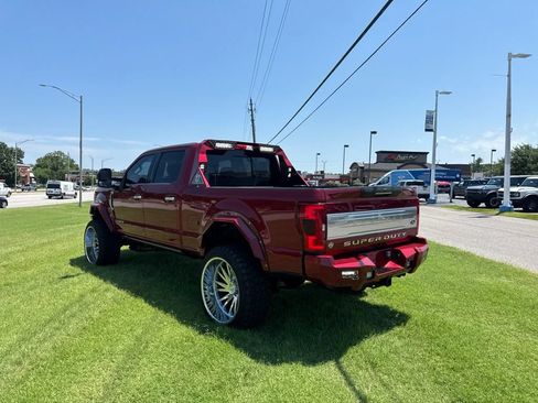 Used 2019 Ford F250 Limited w/ FX4 Off-Road Package AWD/4WD image 3