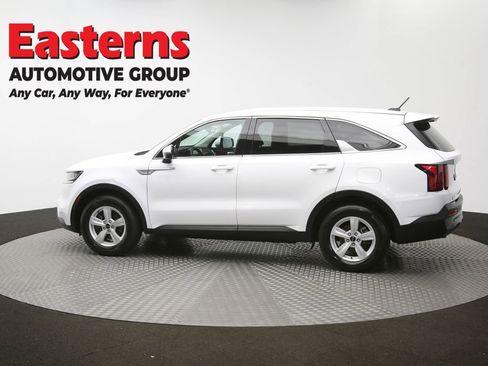 Used 2022 Kia Sorento LX FWD image 60