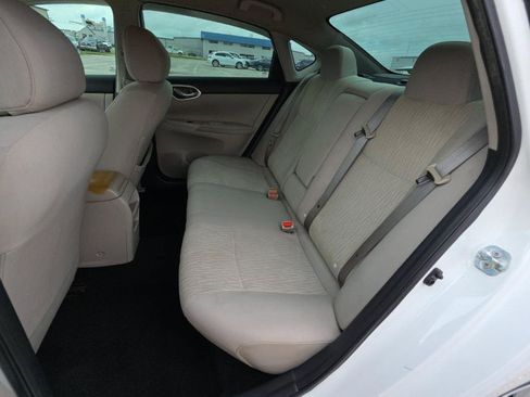 Used 2015 Nissan Sentra SV FWD image 15
