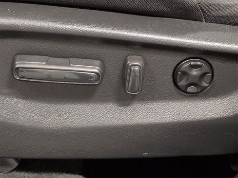 Used 2022 Honda CR-V EX image 18