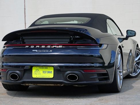 Used 2021 Porsche 911 Carrera S RWD image 5