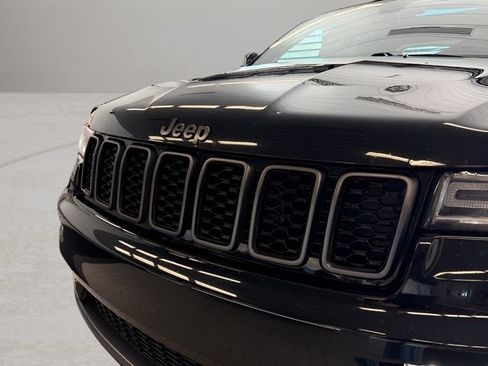 Used 2020 Jeep Grand Cherokee Limited X image 2