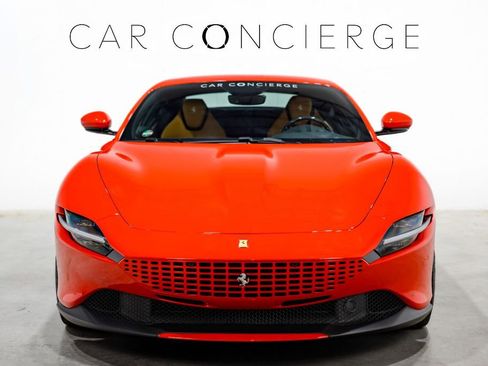 Used 2022 Ferrari Roma image 2