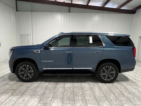 New 2025 GMC Yukon Elevation w/ LPO, Floor Liner Package image 2