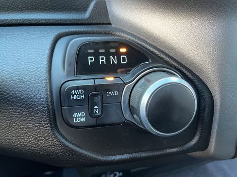 Used 2024 RAM 2500 Big Horn image 28