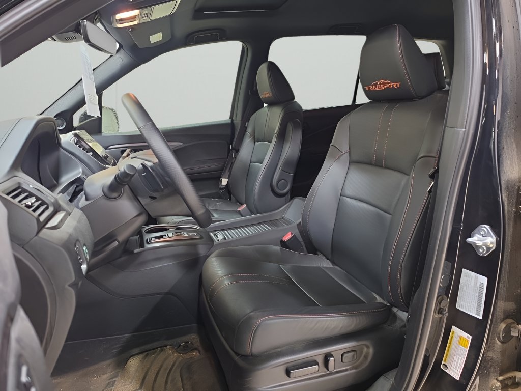 Used 2022 Honda Passport TrailSport image 10