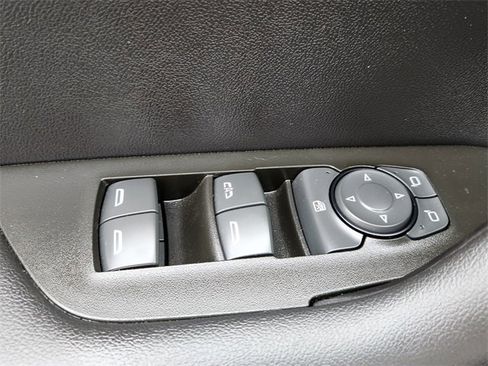 Used 2023 Chevrolet Blazer LT w/ Driver Confidence Package image 17