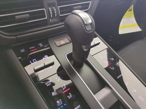 New 2026 Porsche Macan S image 21