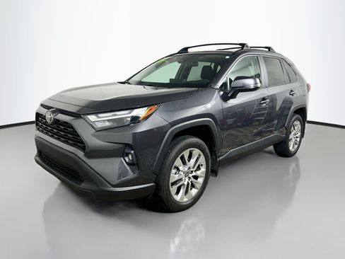 Used 2025 Toyota RAV4 XLE Premium FWD image 10