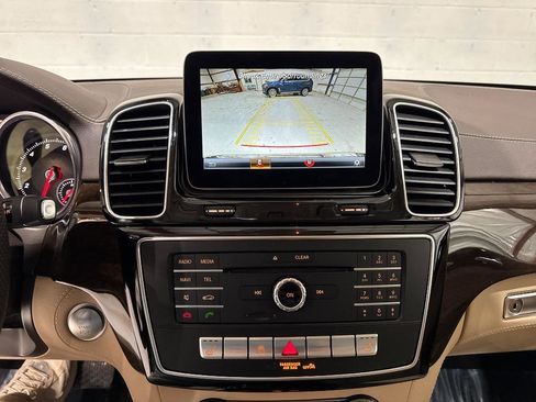 Used 2017 Mercedes-Benz GLE 350 4MATIC image 41