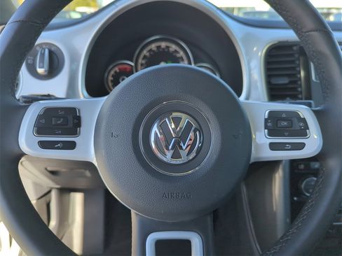 Used 2019 Volkswagen Beetle 2.0T SE image 42
