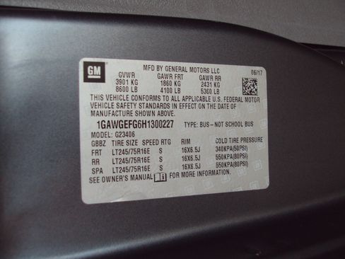 Used 2017 Chevrolet Express 2500 LS image 35