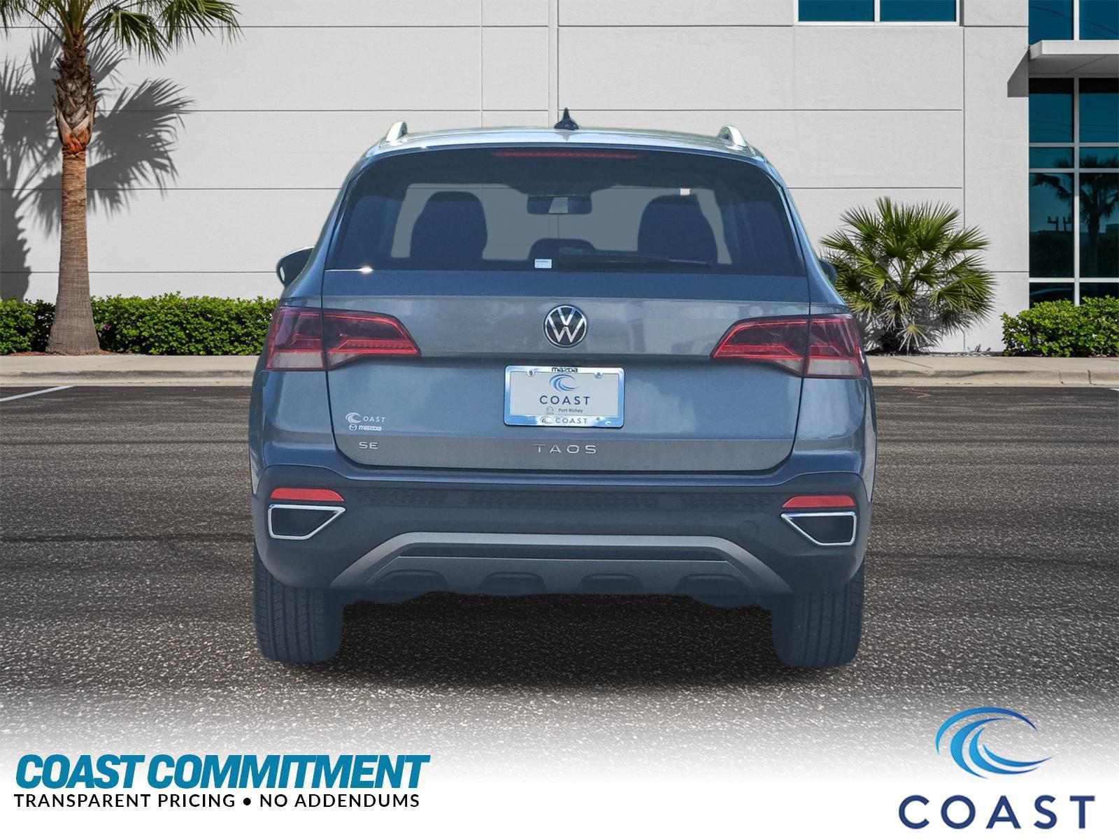 Used 2022 Volkswagen Taos SE FWD image 6