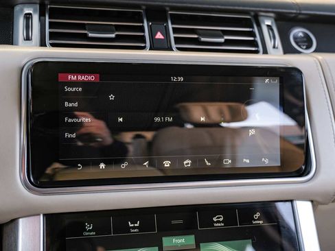 Used 2020 Land Rover Range Rover Long Wheelbase Autobiography image 30