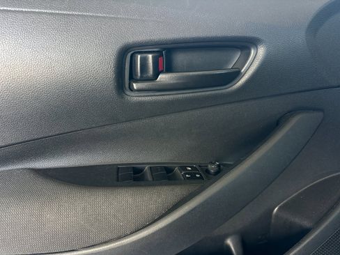 Used 2023 Toyota Corolla LE image 10