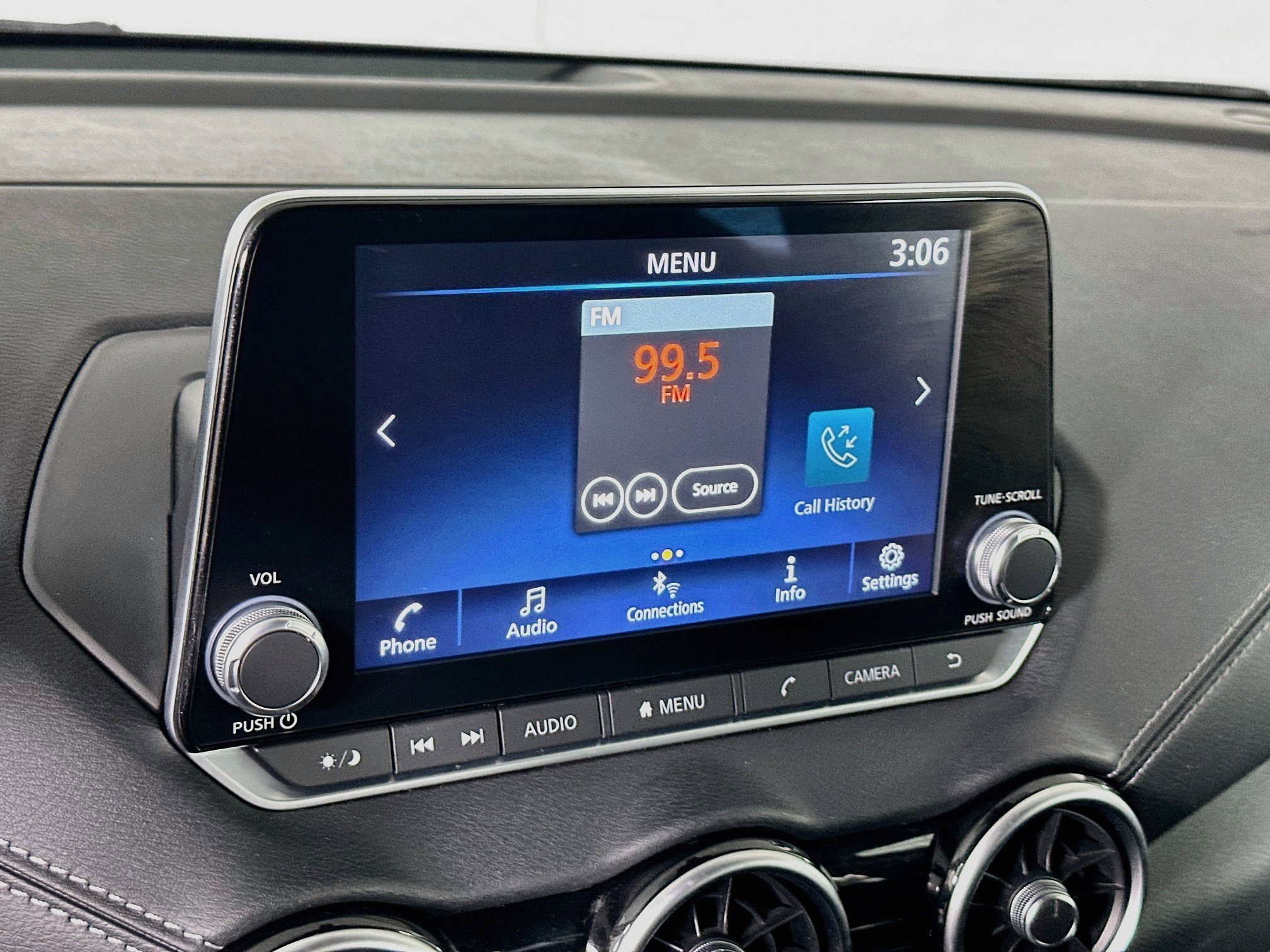 Used 2023 Nissan Sentra SV w/ Trunk Package FWD image 19