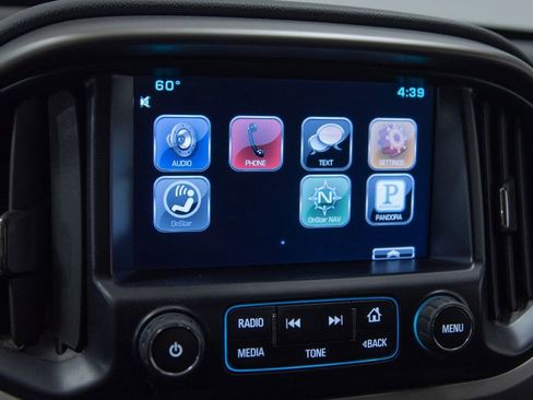 Used 2015 Chevrolet Colorado Z71 image 7