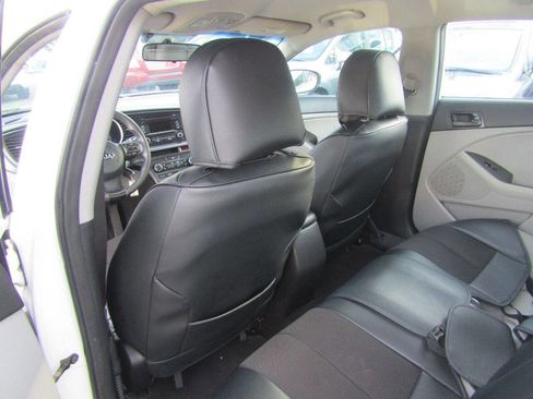 Used 2015 Kia Optima LX image 10