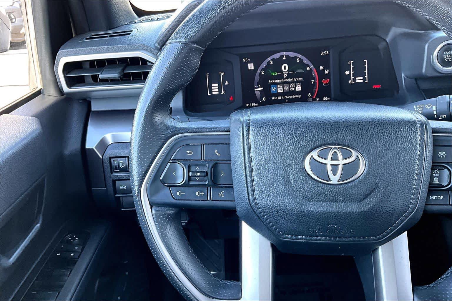 Certified 2025 Toyota 4Runner SR5 AWD/4WD image 23