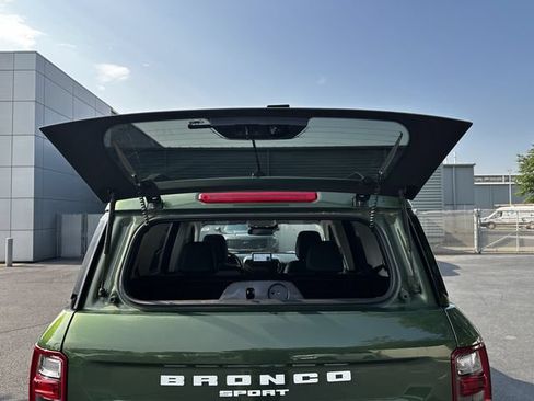 Certified 2023 Ford Bronco Sport Outer Banks w/ Tech Package AWD/4WD image 32