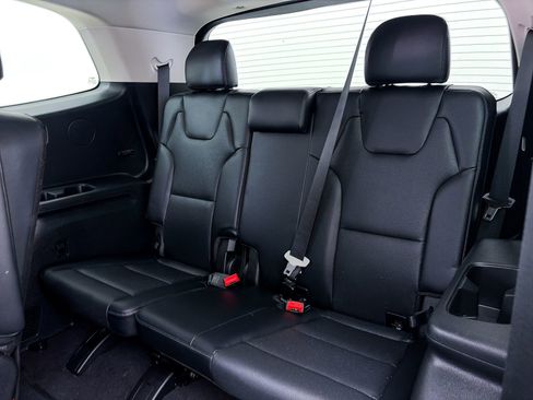 Certified 2024 Kia Telluride EX w/ EX Captain's Chair Package AWD/4WD image 41