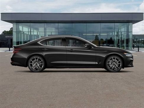 Used 2026 Genesis G70 2.5T AWD/4WD image 4