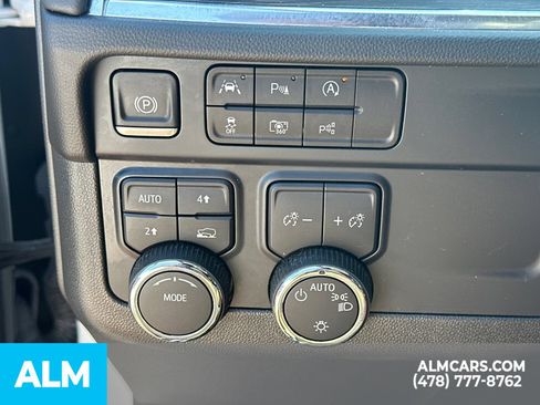 Used 2025 Chevrolet Tahoe LT AWD/4WD image 35