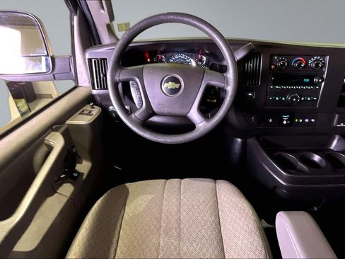 Used 2023 Chevrolet Express 3500 LS image 9