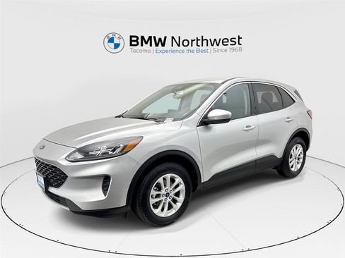 Used 2020 Ford Escape SE AWD/4WD image 1