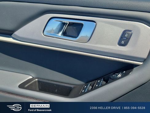 New 2026 Ford Explorer Active w/ Active Comfort Package AWD/4WD image 13