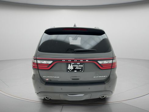 Used 2022 Dodge Durango Citadel AWD/4WD image 9