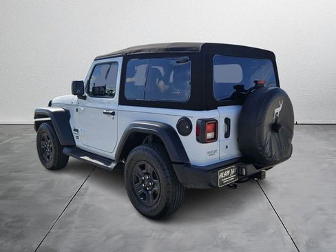 Used 2024 Jeep Wrangler Sport image 4