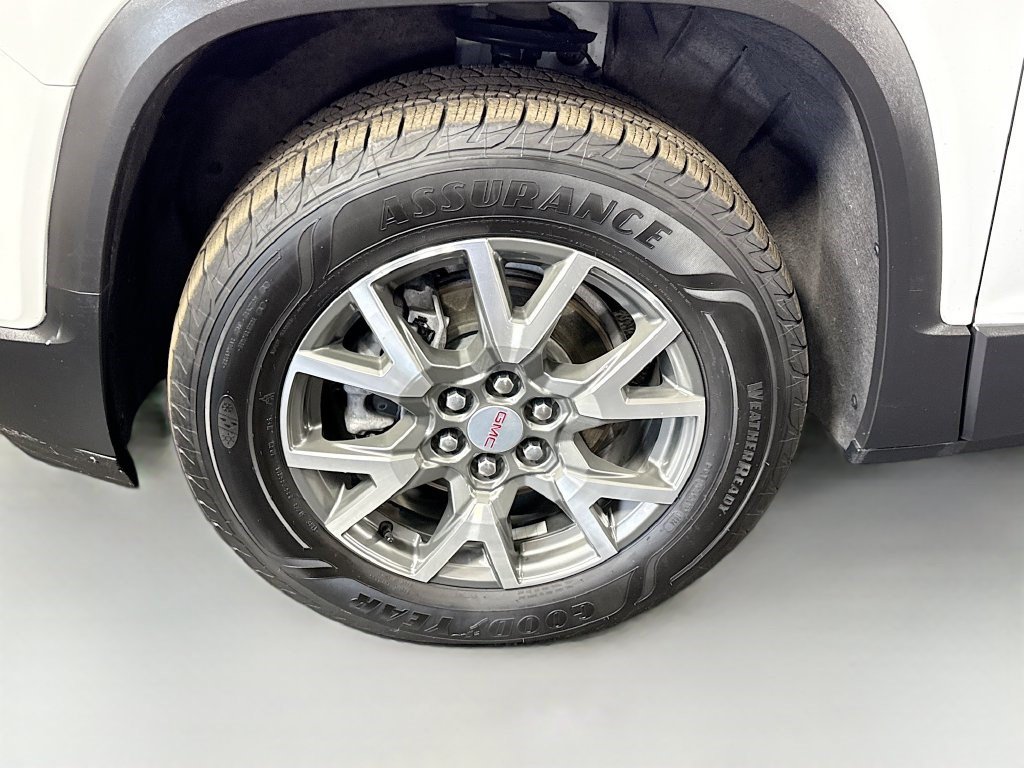 Used 2022 GMC Acadia SLE FWD image 37