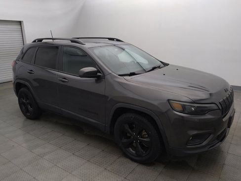Used 2020 Jeep Cherokee Latitude Plus FWD image 11