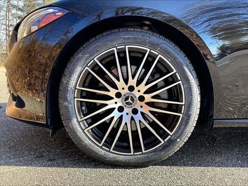 Used 2022 Mercedes-Benz C 300 4MATIC Sedan image 8