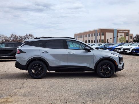 New 2026 Kia Sportage X-Line AWD/4WD image 2