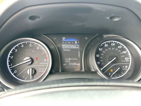 Used 2023 Toyota Camry SE image 19