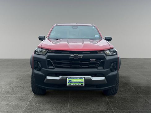 Used 2023 Chevrolet Colorado Trail Boss w/ Advanced Trailering Package AWD/4WD image 3