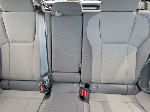 Certified 2025 Subaru Crosstrek 2.5i Premium AWD/4WD image 13