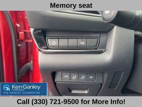 Used 2020 MAZDA CX-30 AWD w/ Premium Package image 29