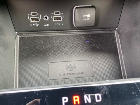 Certified 2025 Jeep Grand Cherokee Laredo w/ Luxury Tech Group I AWD/4WD image 13